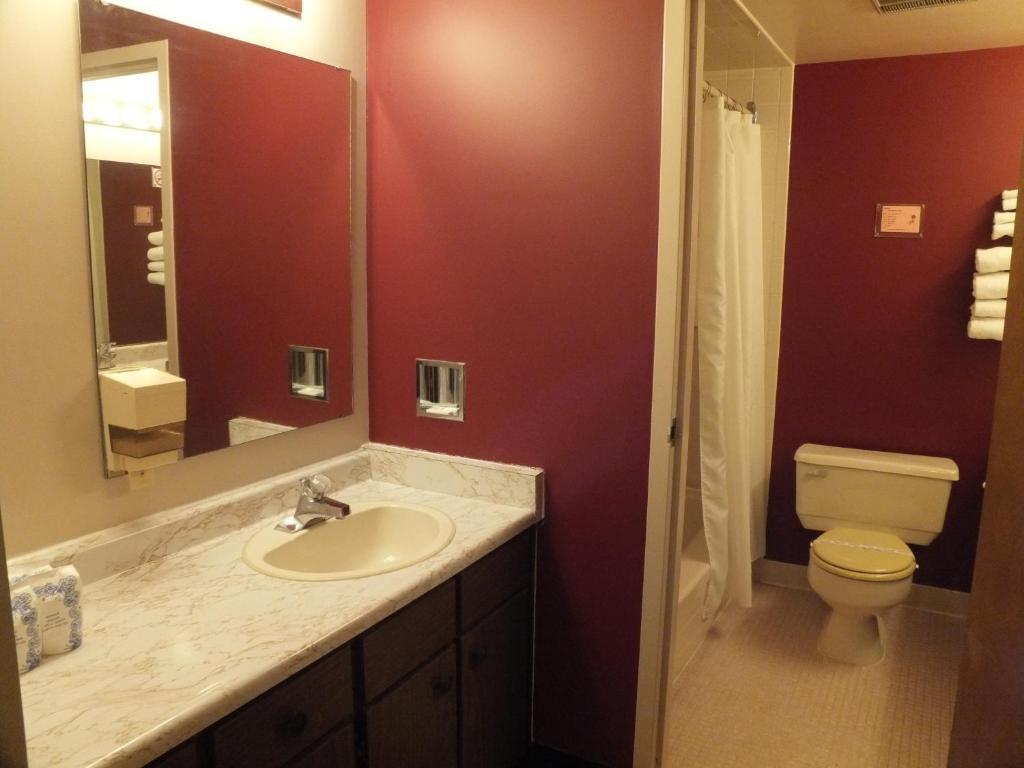 Ivy Rose Motor Inn Windsor Bilik gambar